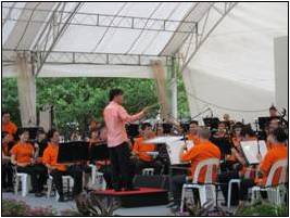 2012-09-03-2 新加坡报业控股音乐献礼音乐会 之 SCO与世界共舞