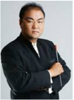 2013-01-29-1 中国年轻指挥家刘沙再次携手新加坡华乐团,用音乐带观众游四方！