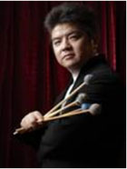 2013-07-12-2 打击乐大师李飚以震撼鼓乐为新加坡华乐团迎来新乐季